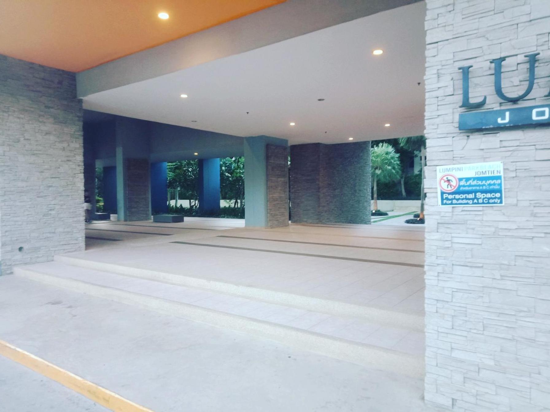 1 Bedroom Seaview Jomtein 9Th Jomtien Beach Exterior foto