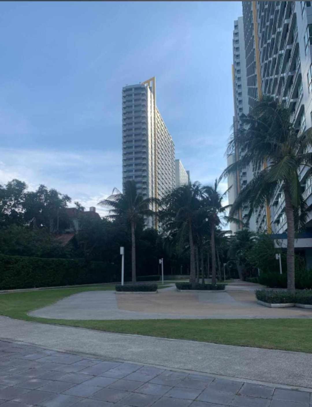 1 Bedroom Seaview Jomtein 9Th Jomtien Beach Exterior foto